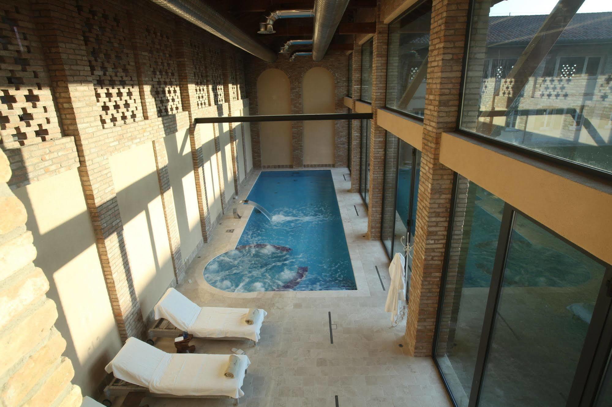 Antico Benessere Fara Gera dʼAdda Exterior foto